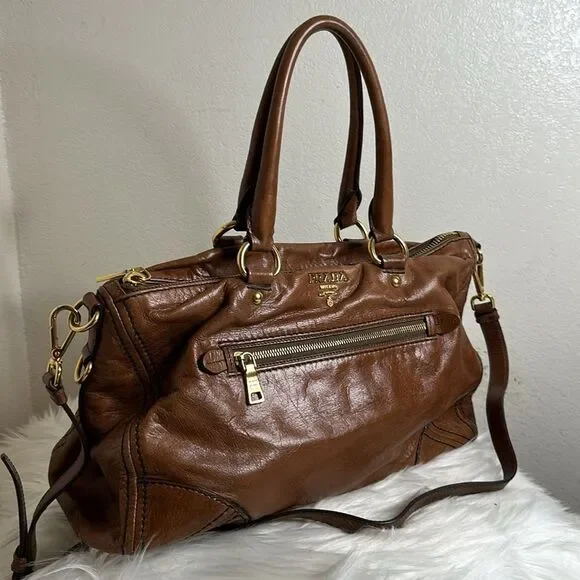 💯 Authentic Prada tote handbag
Two way🍀 - Picture 8 of 17